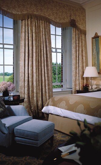 Four Seasons Hampshire Accommodations